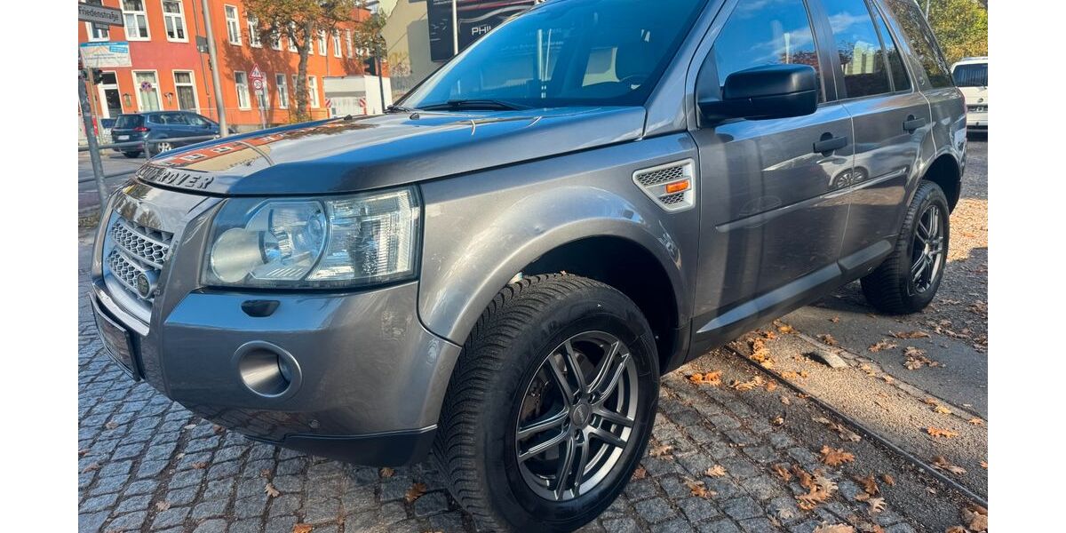 Land Rover Freelander 186.326 km 7.890 € Berlin - Tempelhof 12107