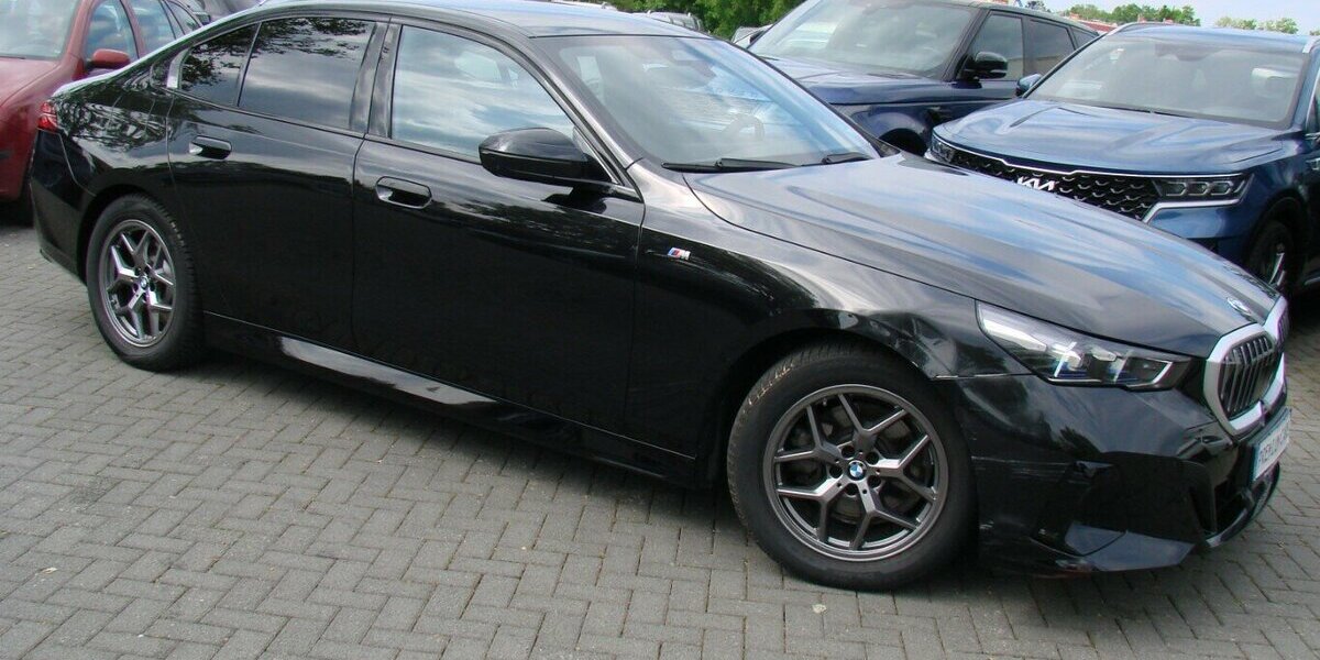 BMW 520 M-Sport Shadow Line ACC H&K SHZ AHK 360º 22.012 km 46.980 &euro; Falkensee 14612