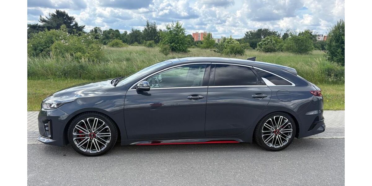 Kia pro ceed / ProCeed 88.400 km 18.900 &euro; Berlin 12629