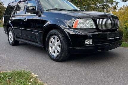 Lincoln Navigator 120.000 km 13.900 &euro; DAHLEWITZ 15827