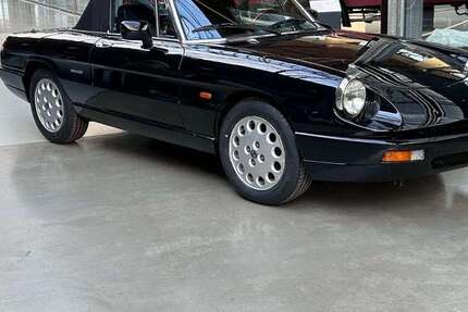 Alfa Romeo Spider 72.567 km 19.800 &euro; Berlin 10553