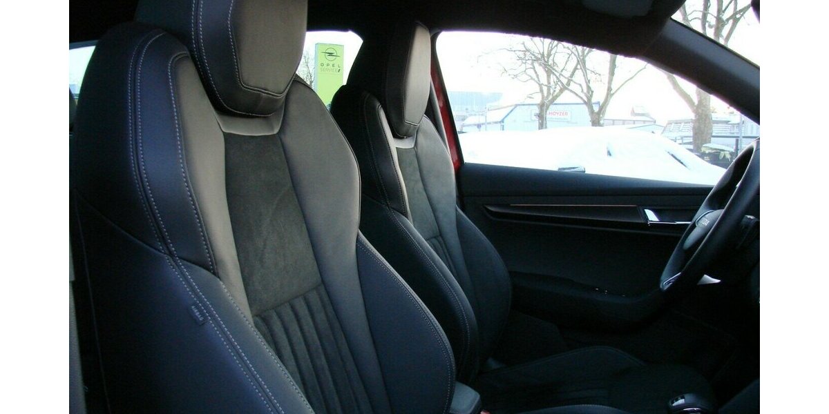 Skoda Karoq 2,0TSI Sportline 4x4 ACC Columbus 360º 3.987 km 37.980 &euro; Falkensee 14612