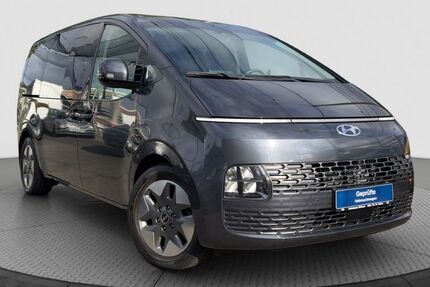 Hyundai STARIA 42.814 km 35.900 &euro; Berlin 12683