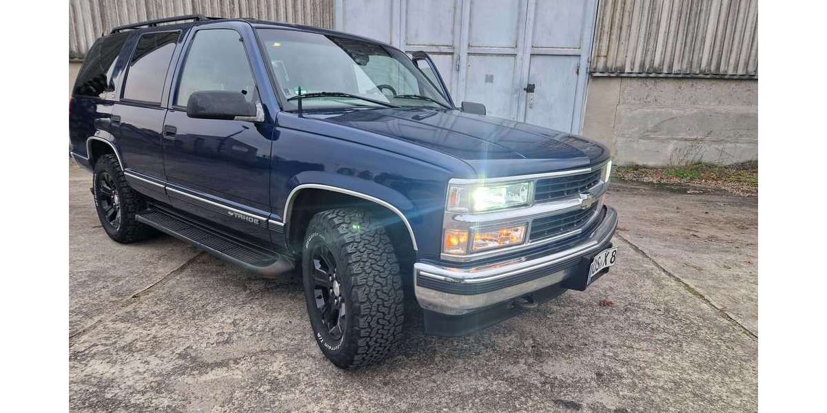 Chevrolet Tahoe 368.000 km 15.999 € Berlin 12489