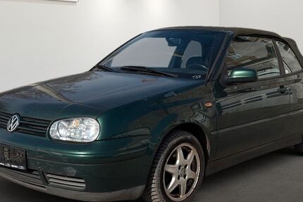 VW Golf 148.129 km 1.499 &euro; Berlin 12681