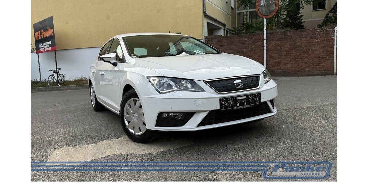 Seat Leon FR Alcantara Navi Sitzheizung SR/WR 85.720 km 12.290 &euro; Berlin 13187