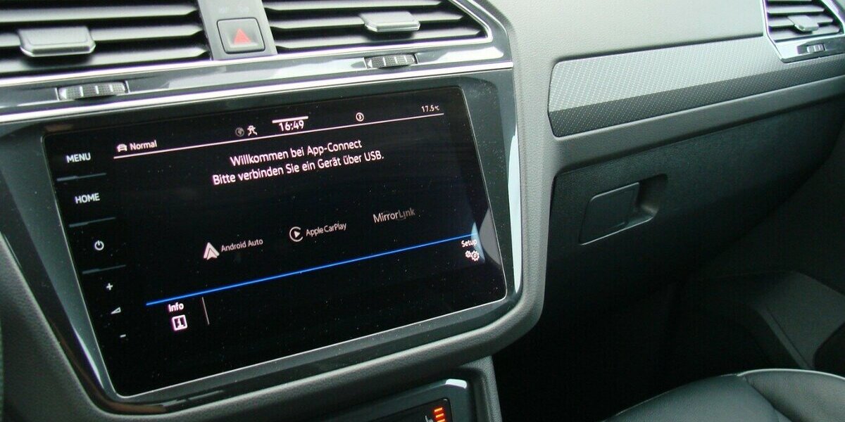VW Tiguan 2.0TSI R-Line 4Motion 360° IQ-Light ACC 59.491 km 35.980 &euro; Falkensee 14612