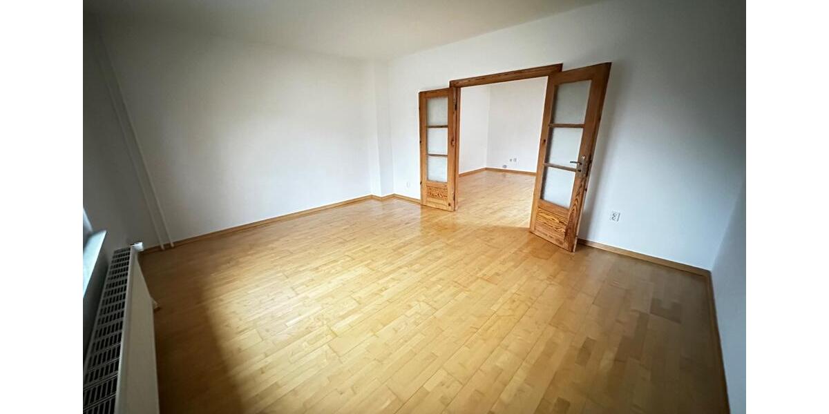 Doppelhaushälfte Falkensee - 5 Zimmer, 110 m&sup2;, 1.600&euro; | Angebot:26461873