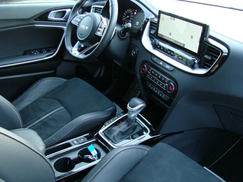 Kia ProCeed 1.5 T-GDi GT-line ACC Bi-LED Navi Kamera 31.539 km 25.980 € Falkensee 14612