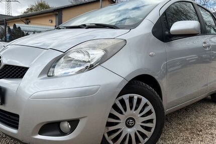 Toyota Yaris 207.442 km 3.990 &euro; Großbeeren 14979