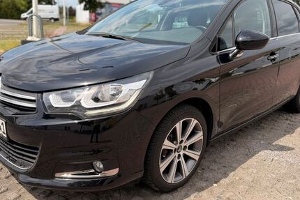 Citroen C4 85.205 km 8.500 &euro; Hamburg 22045