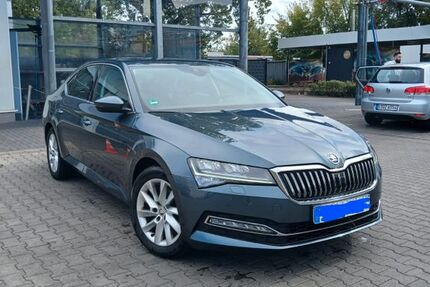 Skoda Superb 174.000 km 14.750 &euro; Blankenfelde-Mahlow 15831