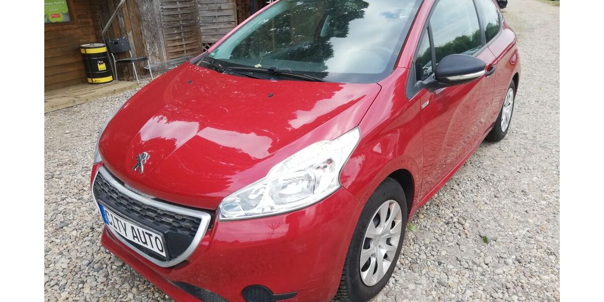 Peugeot 208 21.950 km 5.170 &euro; Berlin - Französische Buchholz 13127