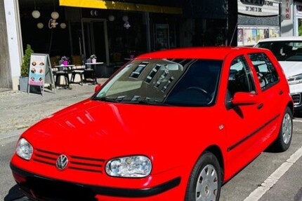 VW Golf 212.000 km 1.400 € Berlin 10178