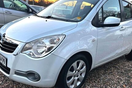 Opel Agila 108.000 km 1.950 &euro; Berlin 10829