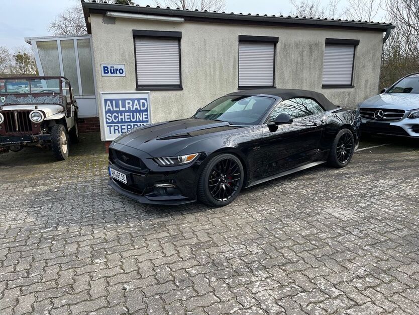 Ford Mustang 29.000 km 49.850 € Trebbin 14959