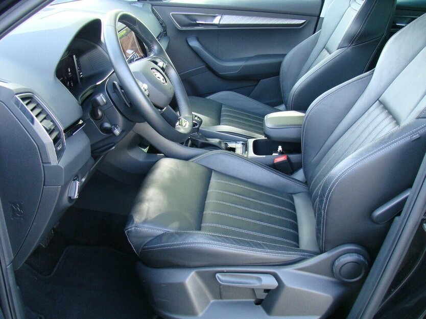 Skoda Karoq 2.0TDI Style 4x4 ACC Columbus Leder AHK 52.678 km 31.890 € Falkensee 14612