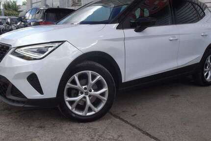 Seat Arona 20.600 km 18.899 € Berlin 12277