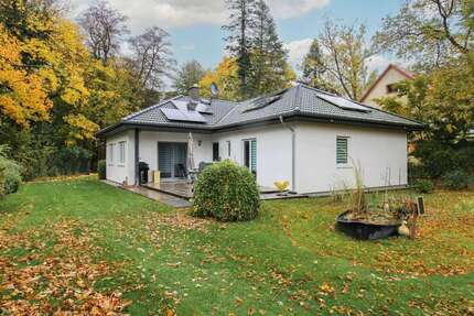 Haus zum Kaufen in Blankenfelde-Mahlow 699.000 € 129.28 m² 5 zimmer