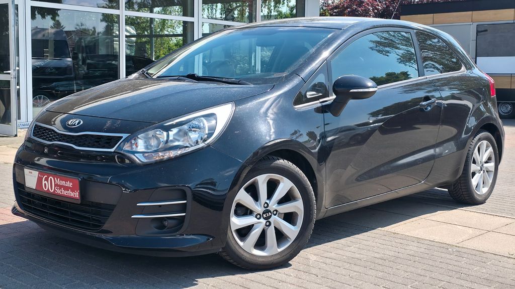Kia Rio 69.834 km 9.990 &euro; Falkensee 14612