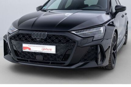 Audi RS3 5.000 km 69.975 &euro; Berlin 13088