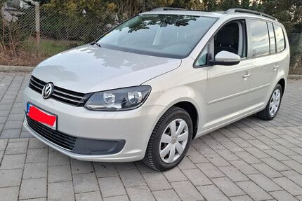 VW Touran 98.600 km 7.400 &euro; Schönwalde 14621