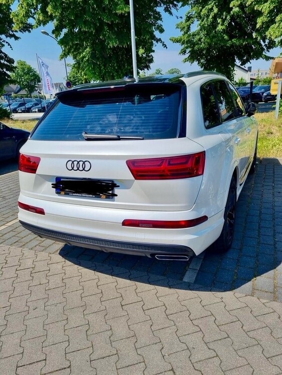 Q 7
