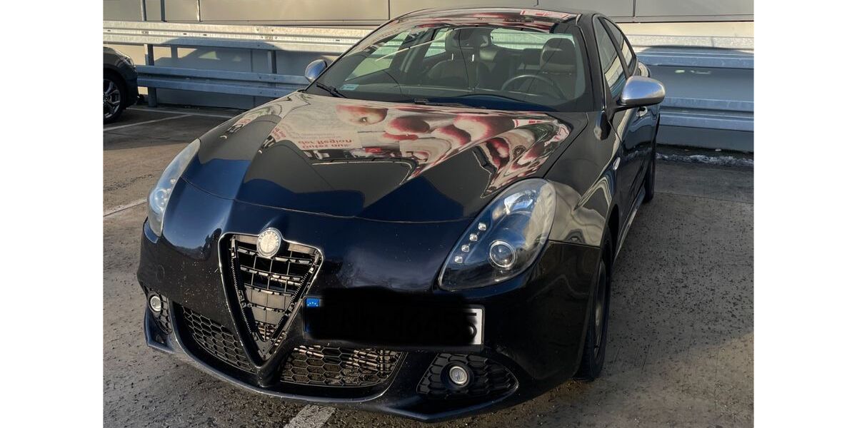 Alfa Romeo Giulietta 303.770 km 3.300 &euro; Berlin 13585