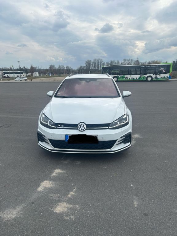 VW Golf 182.800 km 15.500 € Beelitz 14547