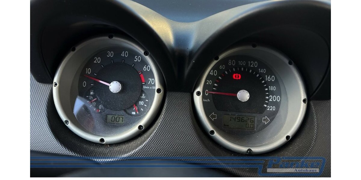 VW Lupo Basis*SchiebeD.*FrontUnfa*AHK 149.624 km 980 &euro; Berlin 13187