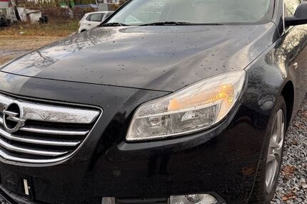 Opel Insignia 298.000 km 3.800 € Berlin 12109