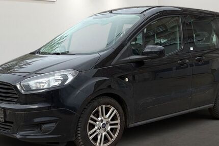 Ford Tourneo Courier 177.359 km 3.999 &euro; Berlin 12681