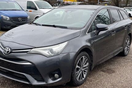 Toyota Avensis 290.000 km 7.299 &euro; BERLIN 13409