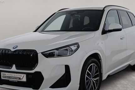 BMW iX1 11.236 km 41.900 &euro; Berlin 14057