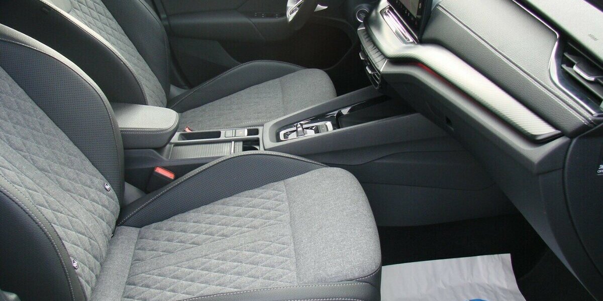 Skoda Octavia 2.0TDi Sportline LED 360º Canton HUD 39.383 km 30.980 &euro; Falkensee 14612