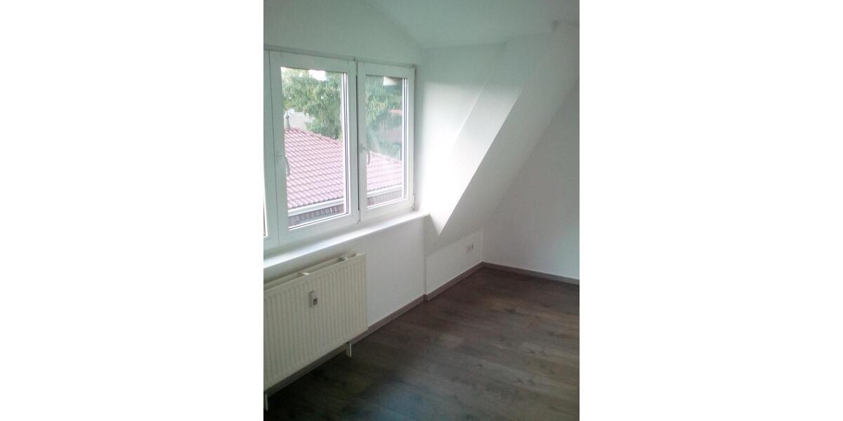 Dachgeschoßwohnung Berlin Charlottenburg-Wilmersdorf - 3 Zimmer, 90 m&sup2;, 1.630&euro; | Angebot:25719662