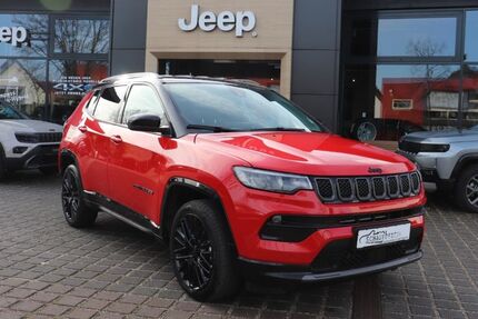 Jeep Compass 17.027 km 29.990 &euro; Potsdam 14482