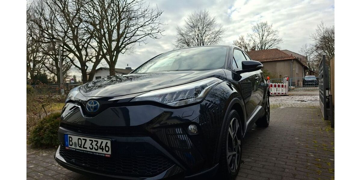 Toyota C-HR 38.252 km 21.200 &euro; Berlin 13127