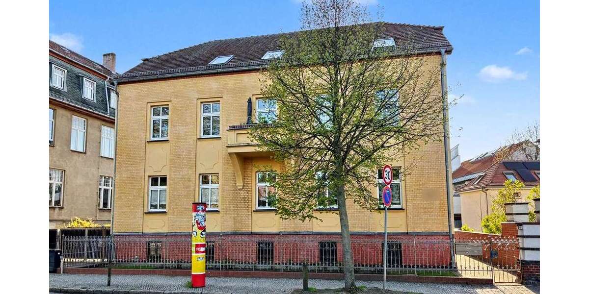 Einfamilienhaus Potsdam Drewitz - 12 Zimmer, 334 m&sup2;, 695.000&euro; | Angebot:27013462