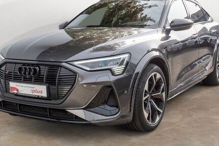 Audi e-tron 46.861 km 57.990 € Potsdam 14482