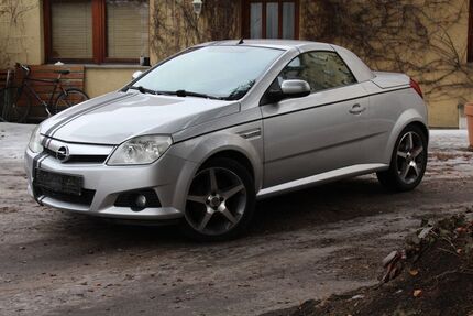 Opel Tigra 124.600 km 2.699 &euro; Berlin 10317