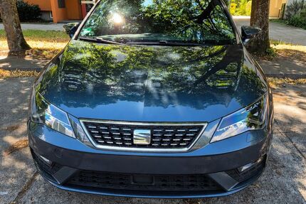 Seat Leon 97.650 km 13.990 &euro; Potsdam 14480
