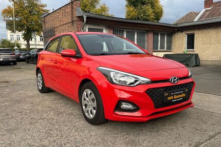 Hyundai i20 73.978 km 8.999 &euro; Berlin 13127