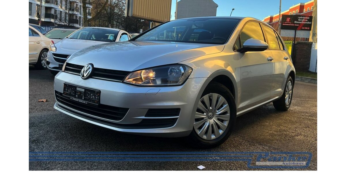 VW Golf VII BMT*Navi*Tempo*SHZ*Tel.*Touch* 120.529 km 8.990 &euro; Berlin 13187