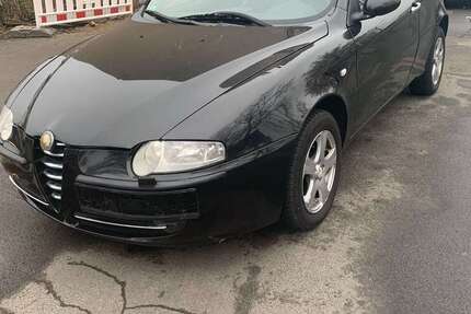 Alfa Romeo 147 140.000 km 1.799 &euro; Berlin 10829