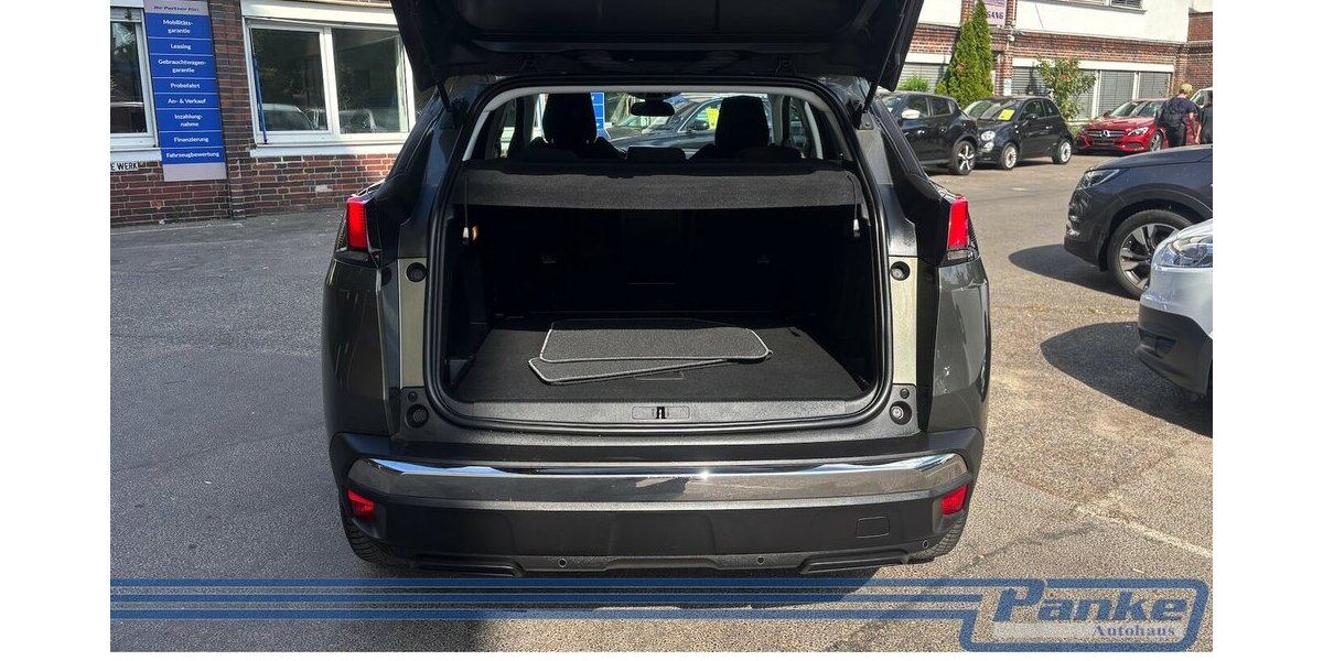 Peugeot 3008 1.2 130*Pano*NAV*SHZ*Termpo*Dig.Cockpit* 98.002 km 12.990 &euro; Berlin 13187