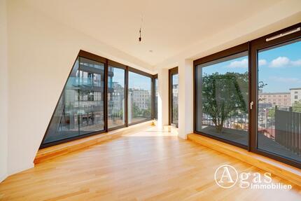 Highlight-Wohnung mit 4 Zimmern, ca. 120m², EBK und umlaufendem Balkon mit Panoramablick in Berlin-Mitte! 4 zimmer