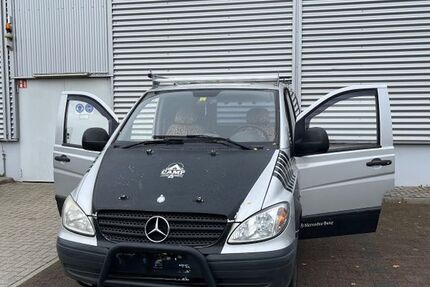 Mercedes-Benz Vito 220.000 km 4.900 € Berlin 12349
