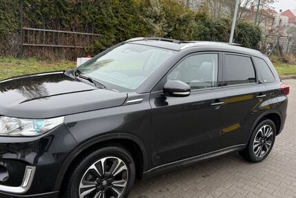 Suzuki Vitara 212.125 km 10.800 &euro; Berlin (Spandau) 13587