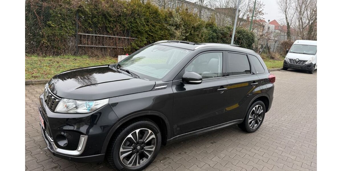 Suzuki Vitara 212.125 km 10.800 &euro; Berlin (Spandau) 13587
